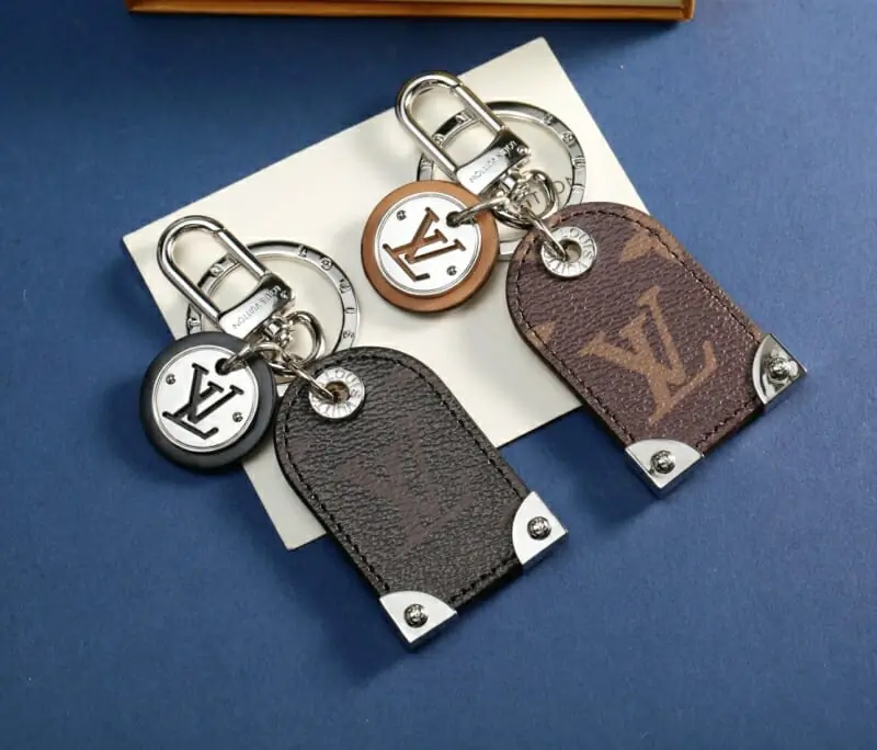 louis vuitton lv key holder and boucle de sac s_121a7a41